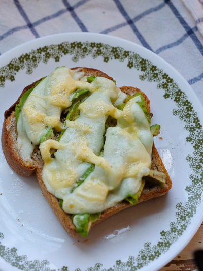 アボカドトースト