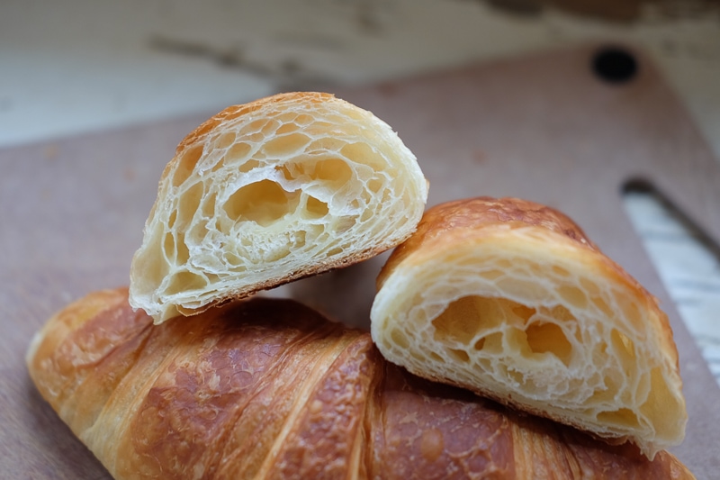 クロワッサン切ってみた