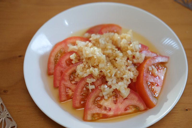 トマトサラダ