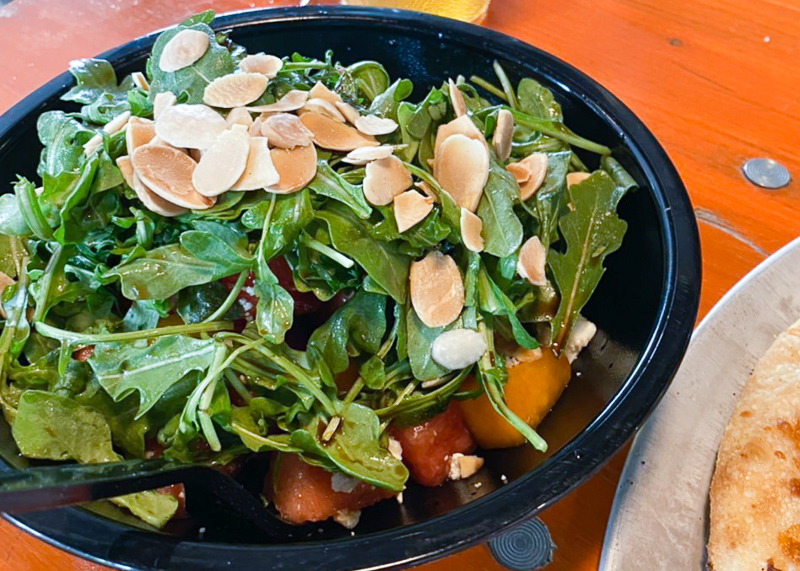 スイカとメロンのサラダ