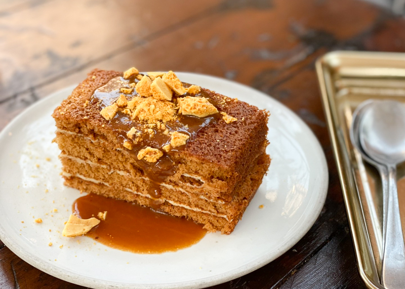 キャラメルハニーケーキ
