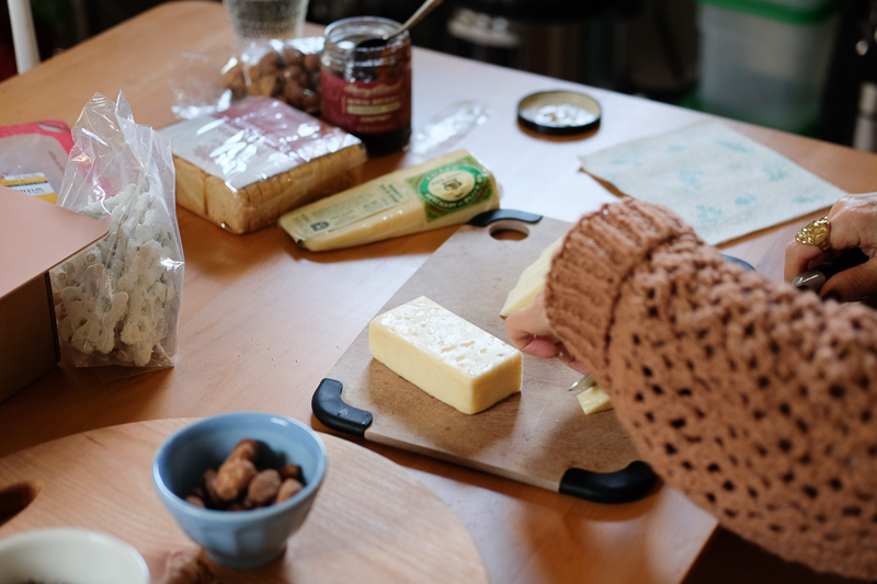 友達が働いてくれてる