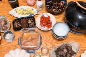 赤こんにゃくとかめかぶとか