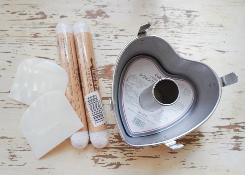 ハートのシフォン型など